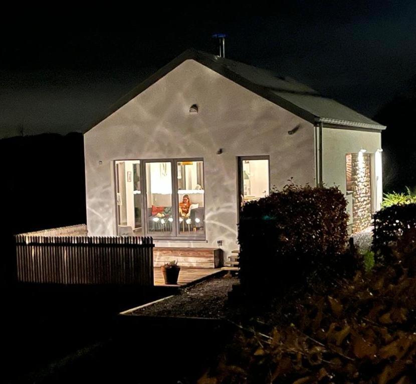 Lessilou Villa Mormont  ภายนอก รูปภาพ